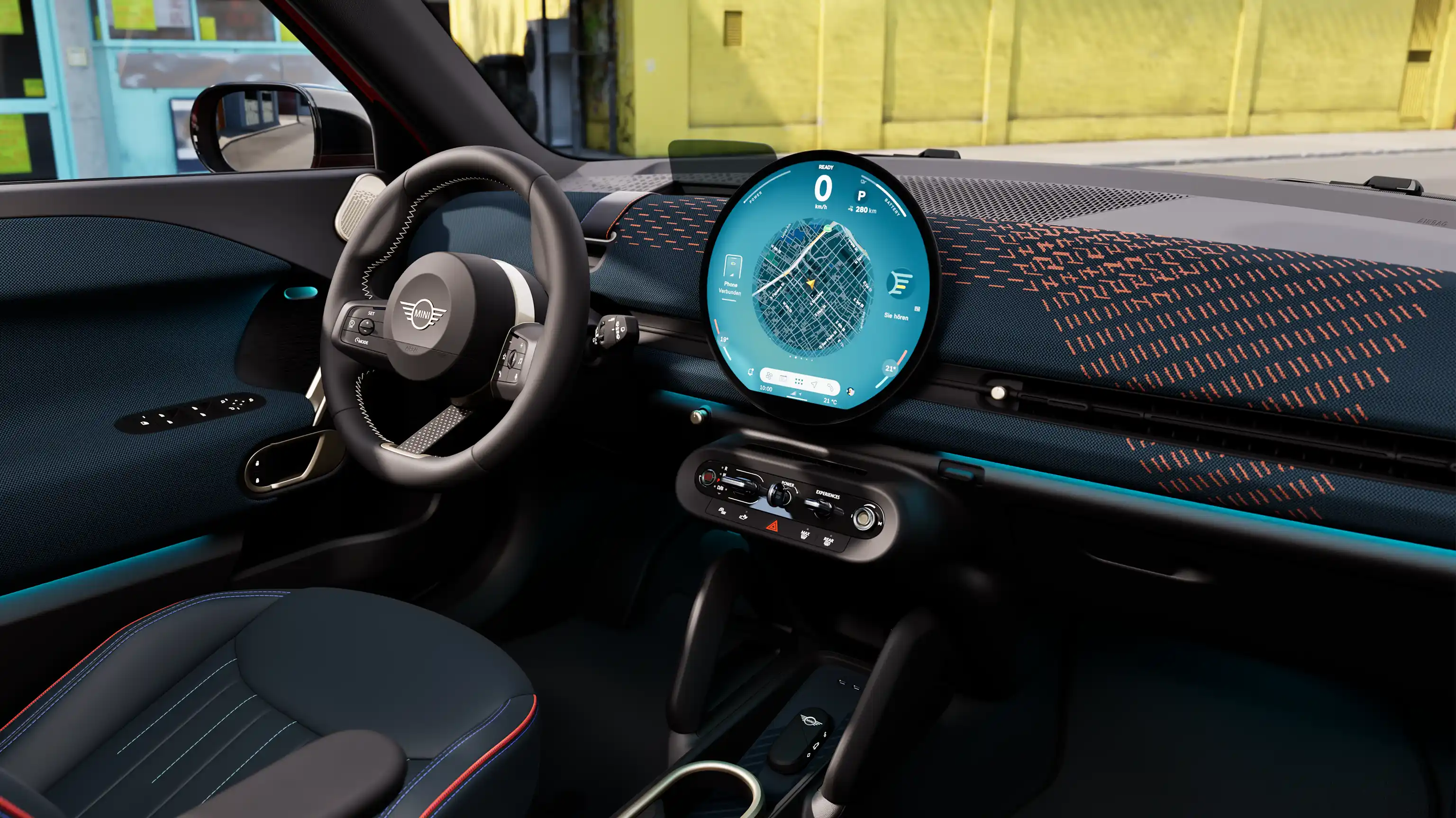 Vidéo présentant en détail l’intérieur d’une MINI Aceman 100 % électrique. La caméra fait un panoramique de l'intérieur et montre le revêtement bleu