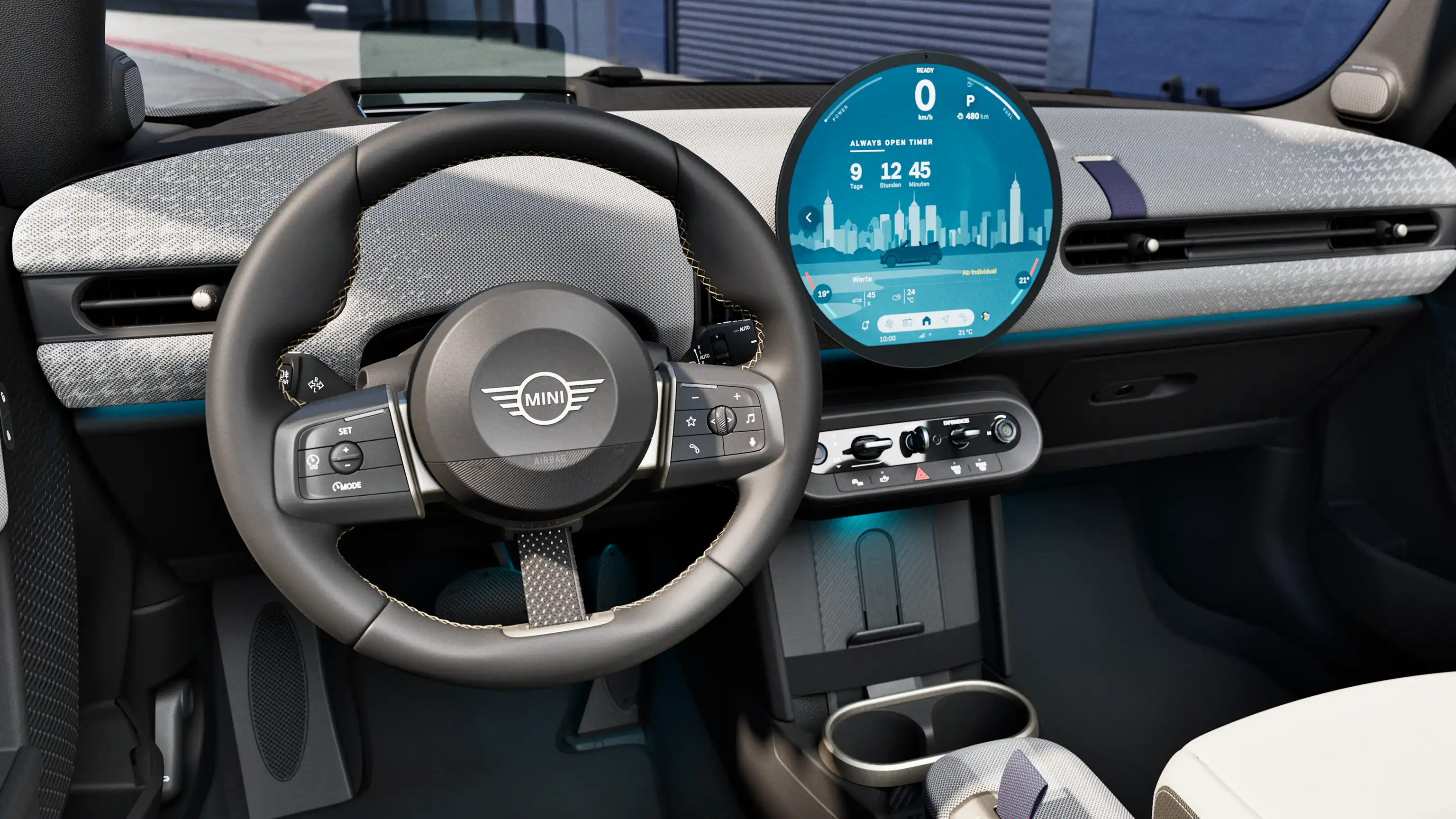 MINI Cooper Cabrio – Interieur – MINI Lenkrad in Originalgröße