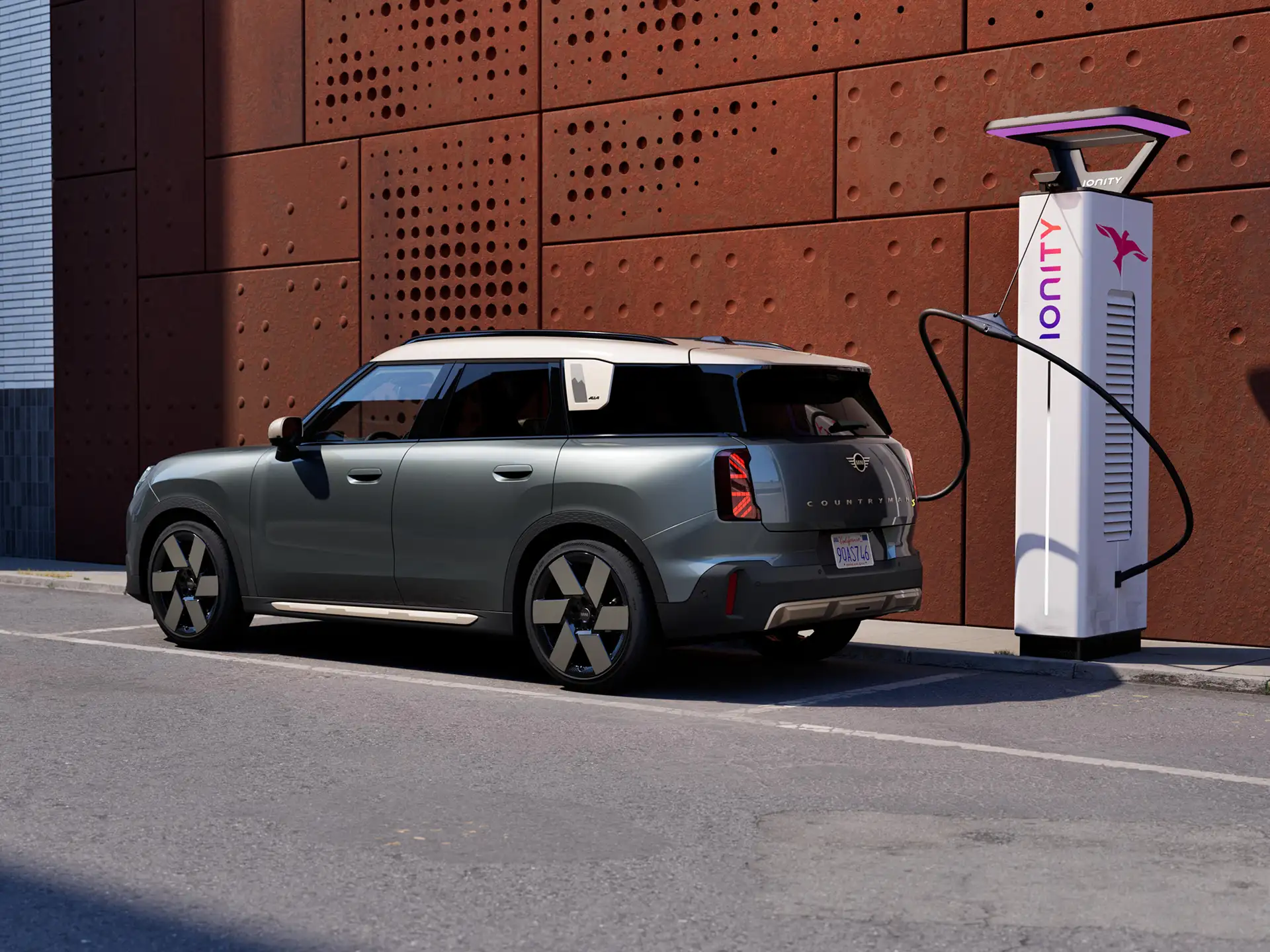 MINI Countryman Electric – Unterwegs laden