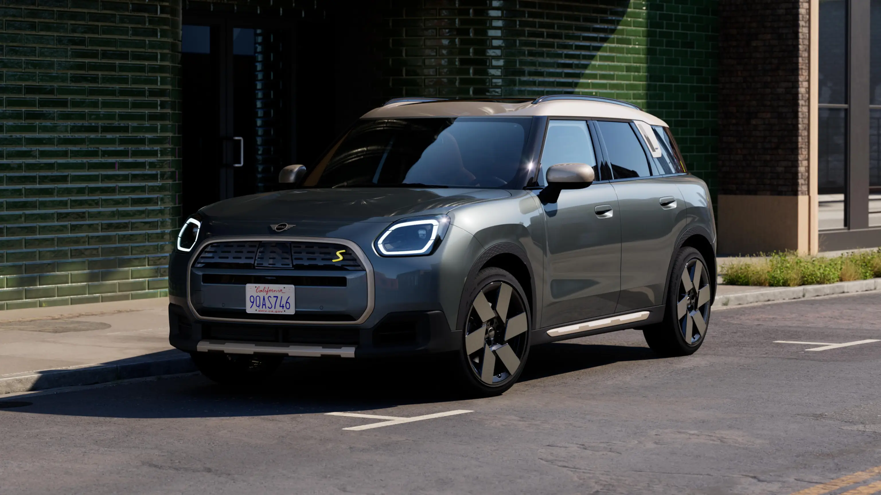 Vidéo montrant en détail l’intérieur et l’extérieur d’une MINI Countryman 100 % électrique. La caméra passe sur le tableau de bord en insistant sur les éléments du design