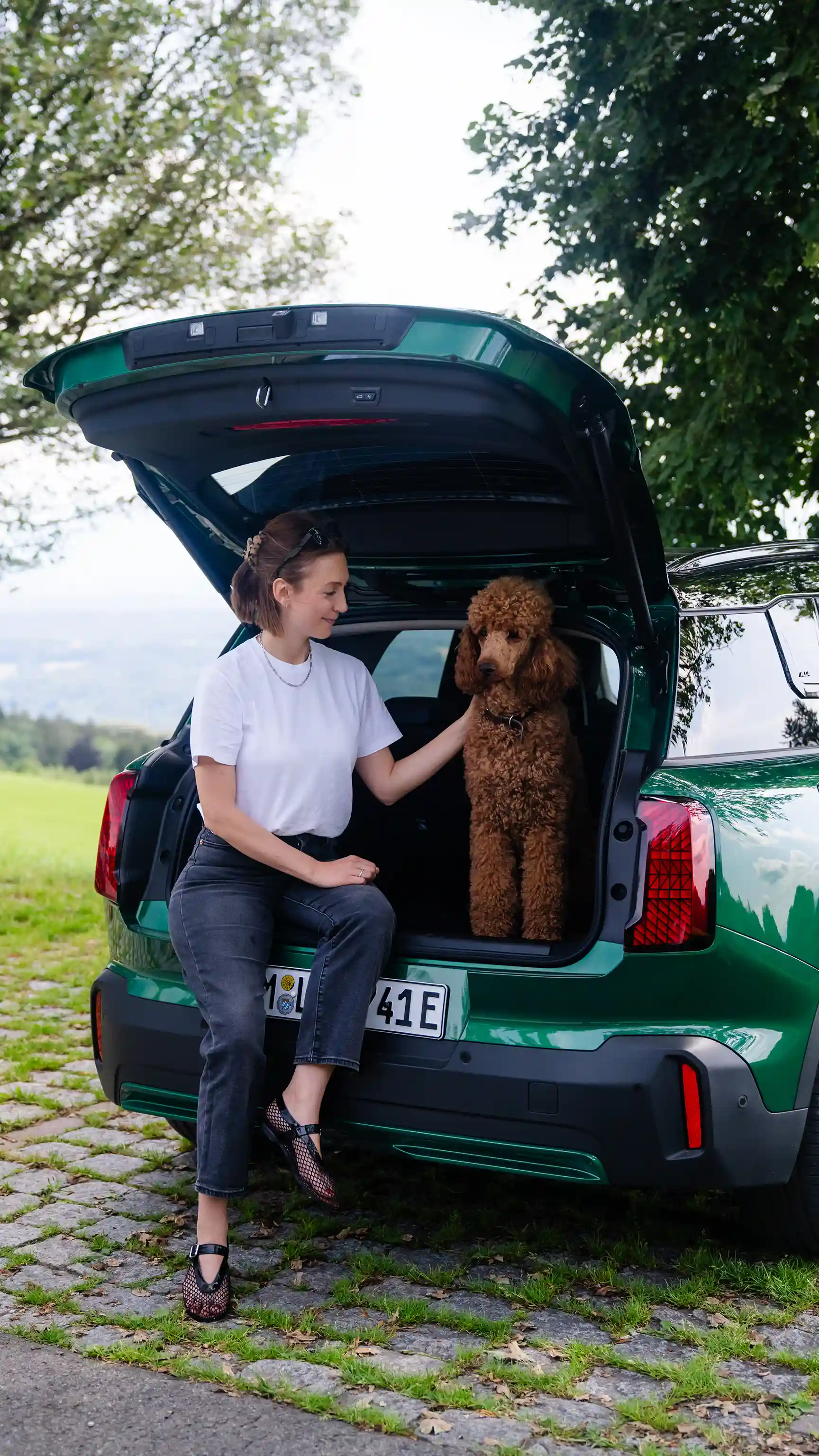 MINI Countryman Electric – Le chien dans le coffre
