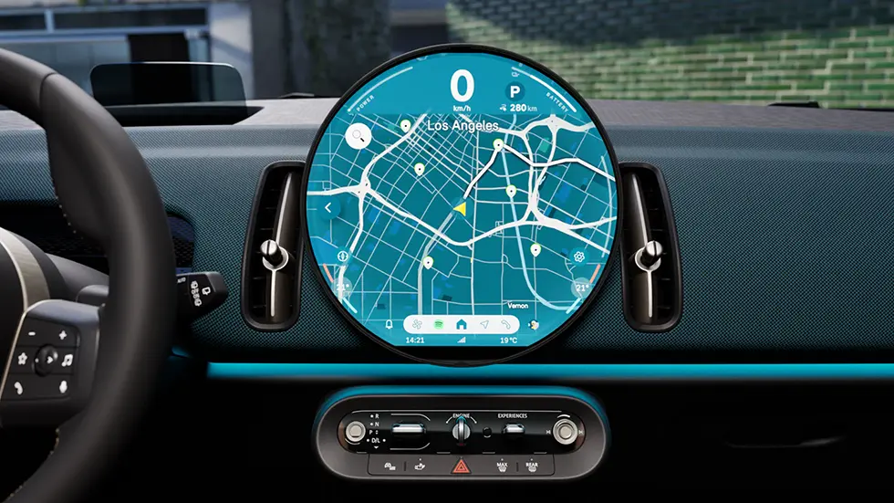 MINI Countryman – Interieur – OLED-Display mit Karte