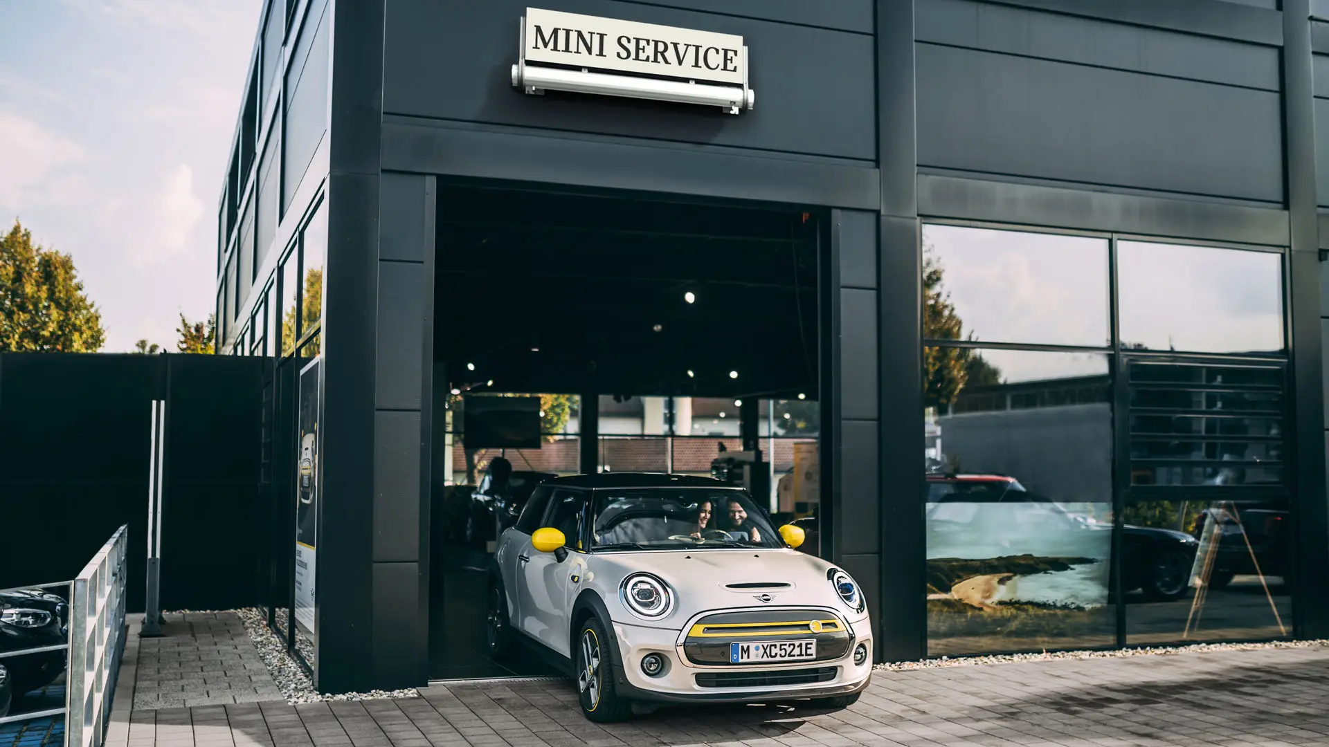 MINI service