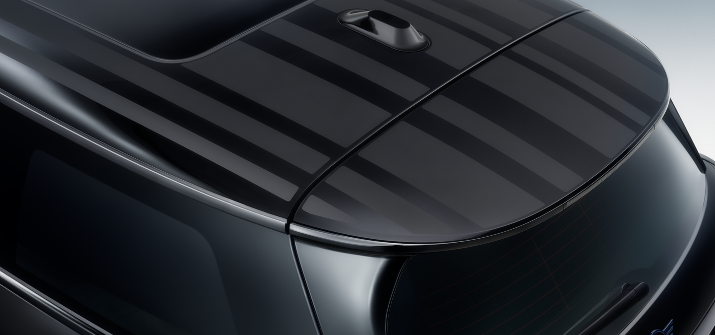 Nahaufnahme des MINI Paul Smith Edition mit Dach in Kontrastfarbe in Schwarz mit einzigartiger Streifeninterpretation
