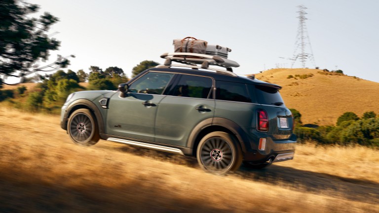 MINI Frühling und Sommer - Unverzichtbar für die Reise MINI Relingträger
