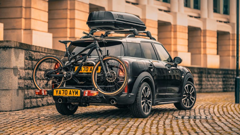 MINI Frühling und Sommer – Heckfahrradträger am MINI Countryman