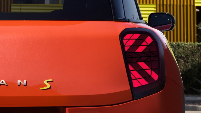 Der vollelektrische MINI Aceman – Exterieur Galerie – Detailansichten Heck