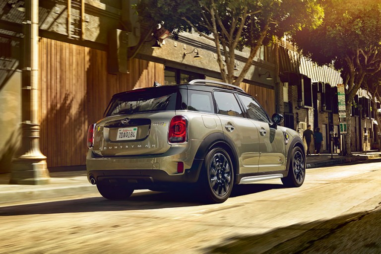 UNE MINI AVEC UNE MISSION