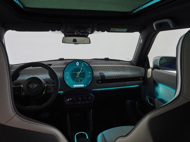 MINI Electromobilité - design - oled