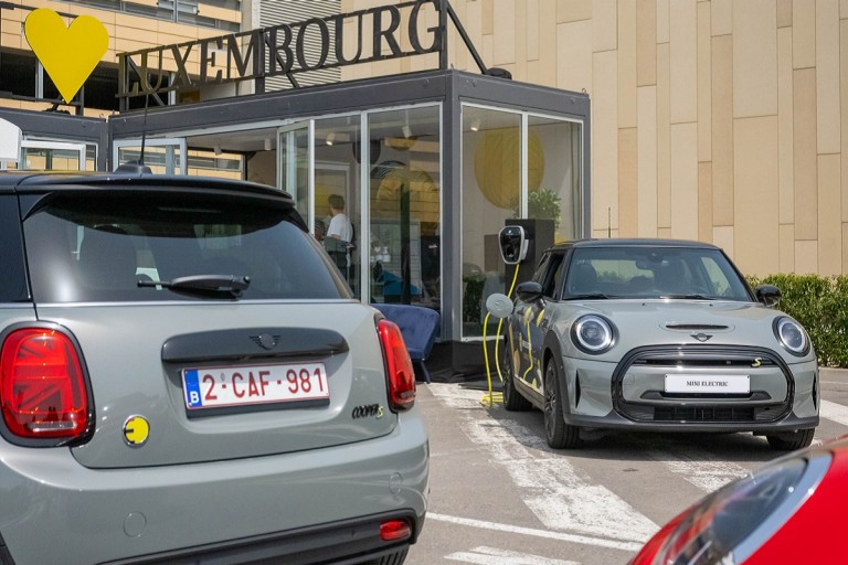MINI Charged by the city 