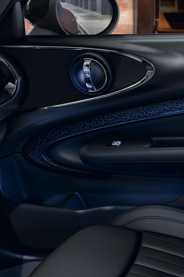 MINI Clubman – intérieur – bande de porte rétroéclairée