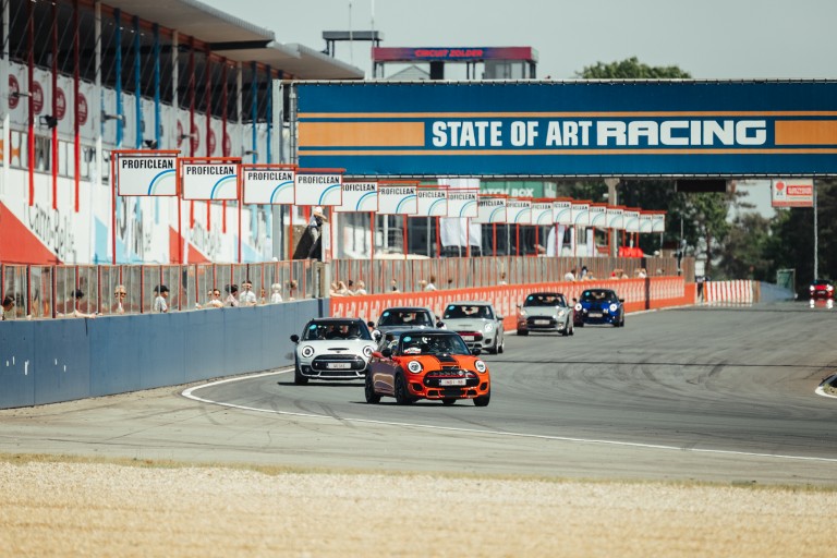 Fan & track day 2022 subscribe