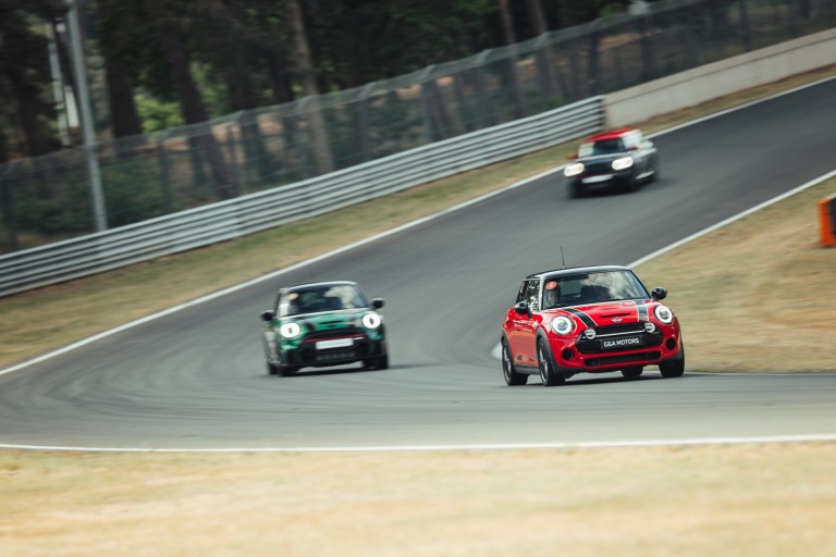 Fan & track day 2022 subscribe
