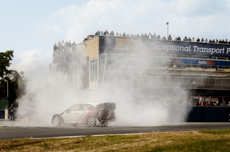 MINI FAN & TRACK DAY