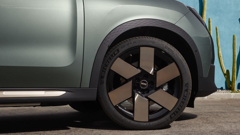 MINI Countryman - extérieur - galerie - 04